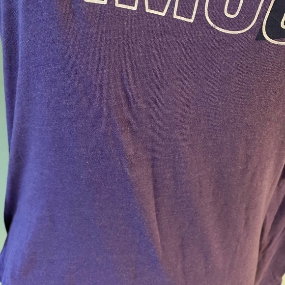 Purple women’s Under Armour long sleeve shirt - Size Small - Picture 3 of 4